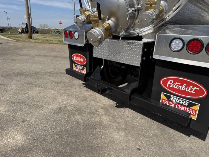 2026 Peterbilt 537-21