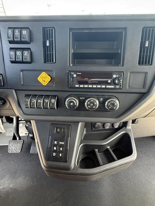 2026 Peterbilt 537-25