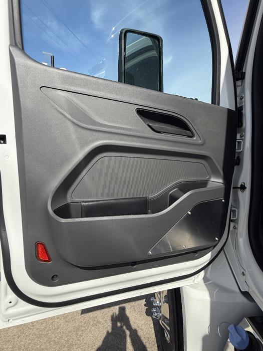 2026 Peterbilt 537-29