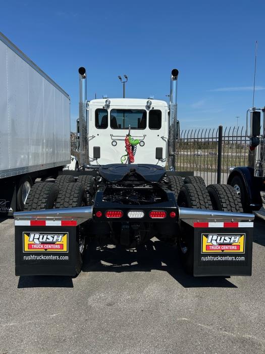 2027 Peterbilt 567-10