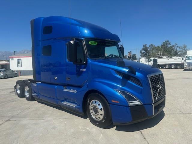 2021 Volvo VNL64T760-11
