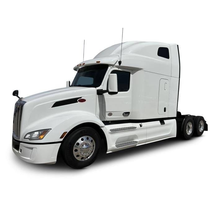 2022 Peterbilt 579-0