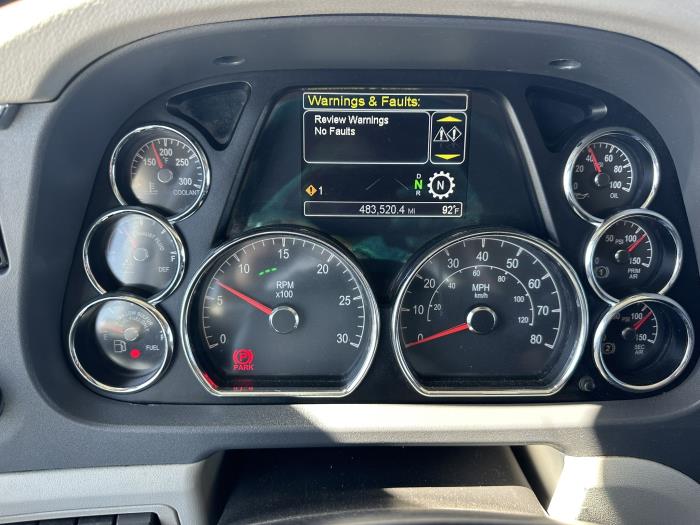 2021 Peterbilt 579-16