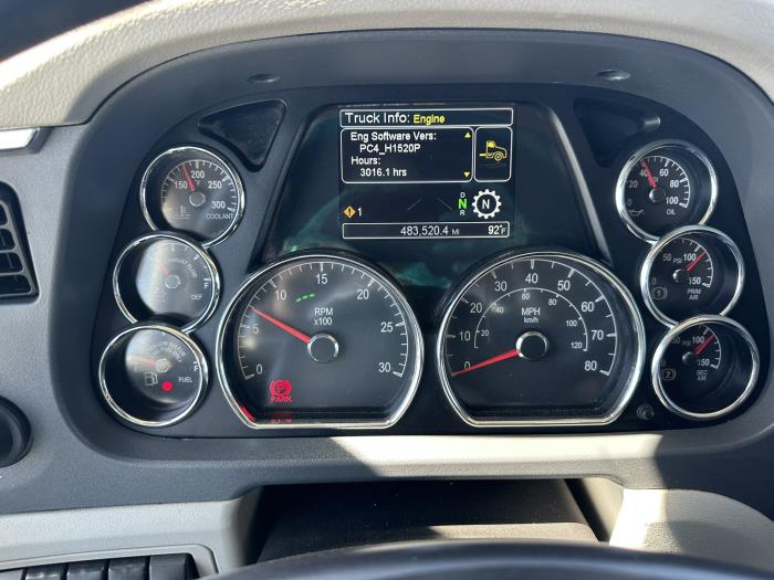 2021 Peterbilt 579-17