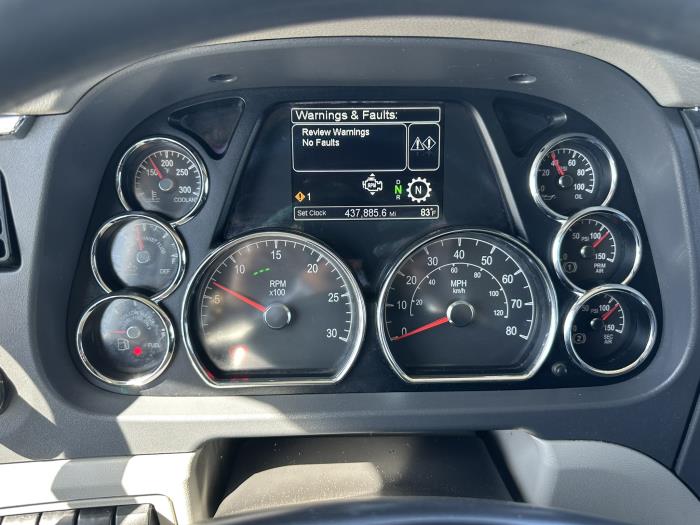 2021 Peterbilt 579-4