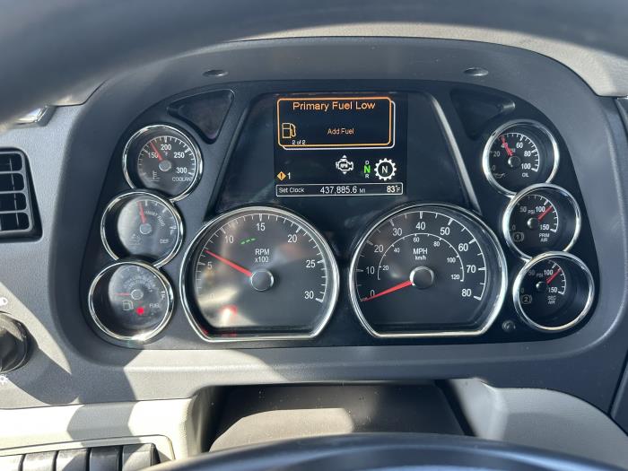 2021 Peterbilt 579-15