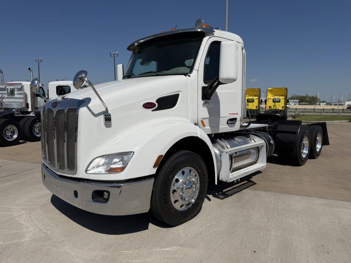2019 Peterbilt 579-0