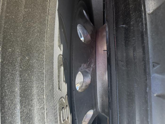 2019 Peterbilt 579-11