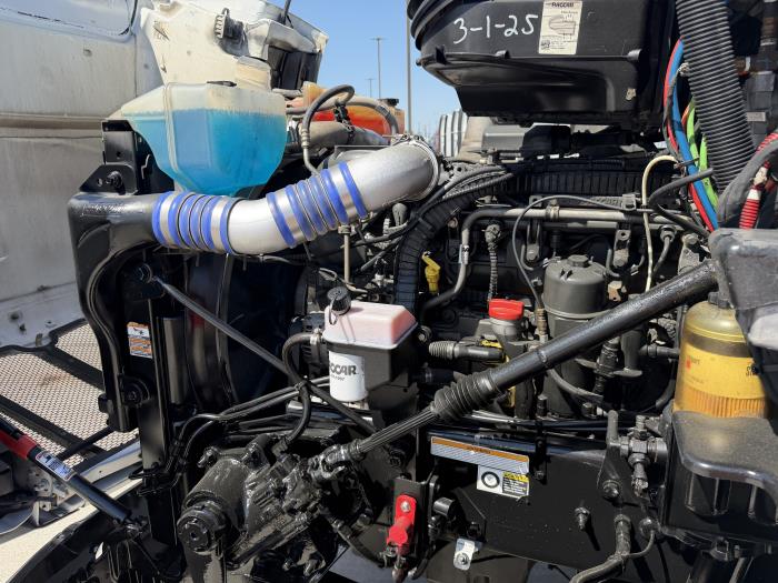 2019 Peterbilt 579-18