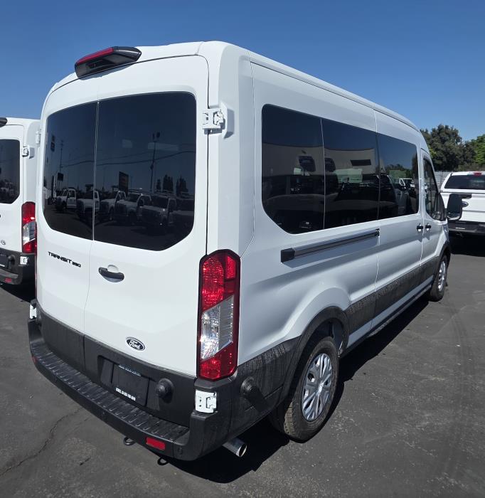 2026 Ford Transit-350-2
