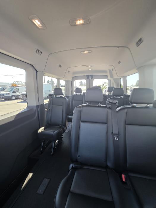 2026 Ford Transit-350-9