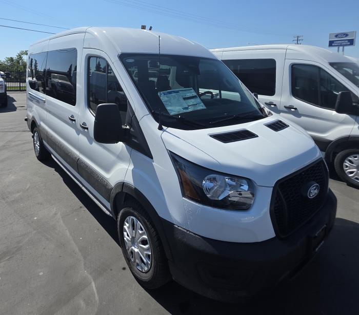 2026 Ford Transit-350-7