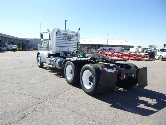2016 Peterbilt 389-6