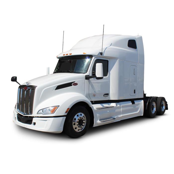 2022 Peterbilt 579 - image 1