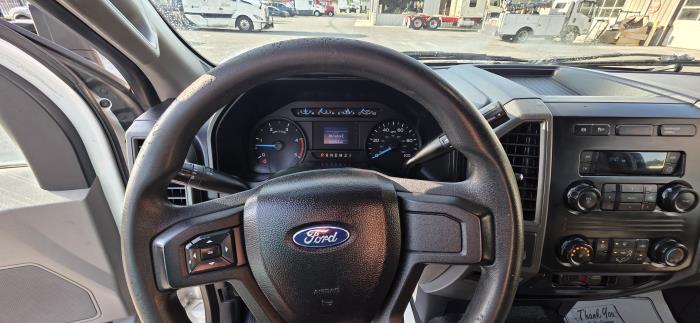 2017 Ford F-550-13