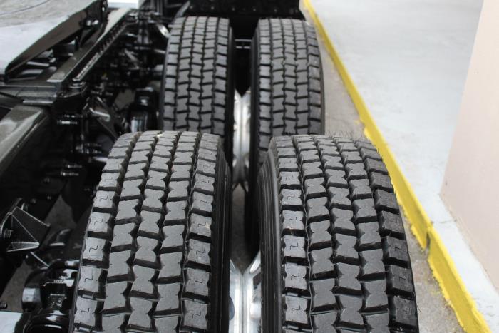 2022 Peterbilt 579-5