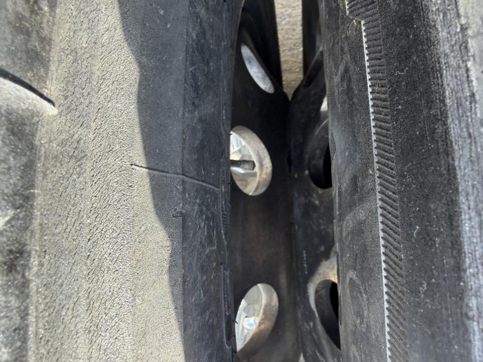 2024 Peterbilt 579-9