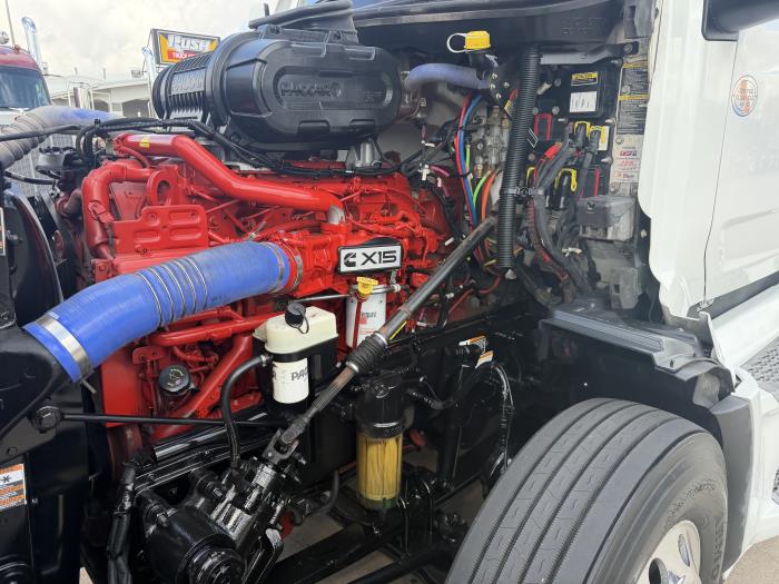 2024 Peterbilt 579-15