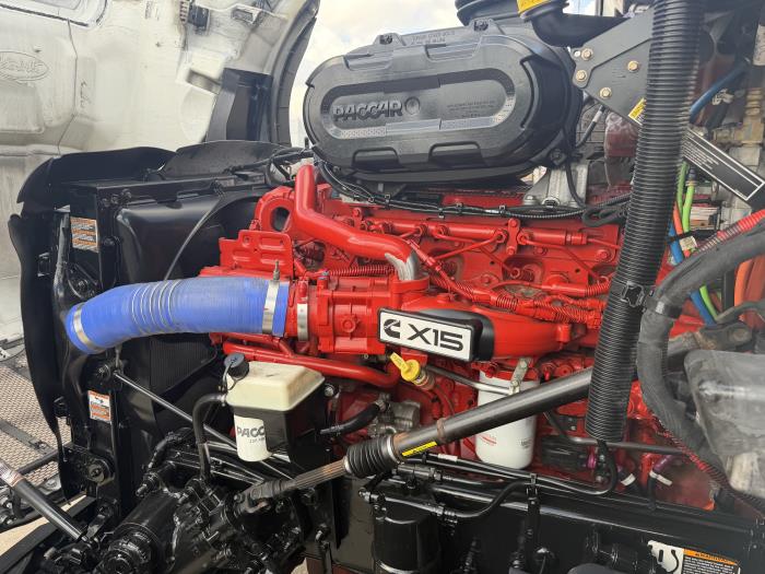 2024 Peterbilt 579-16