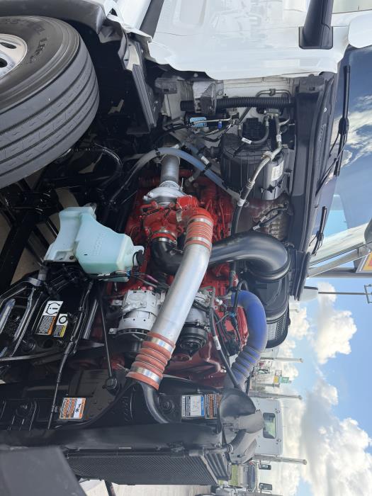 2024 Peterbilt 579-18