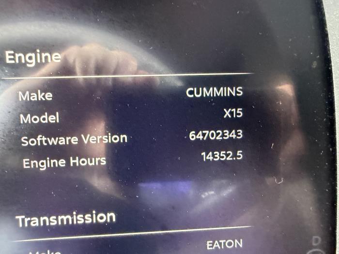 2024 Peterbilt 579-38