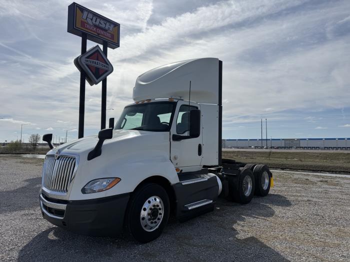 2021 International LT625-0