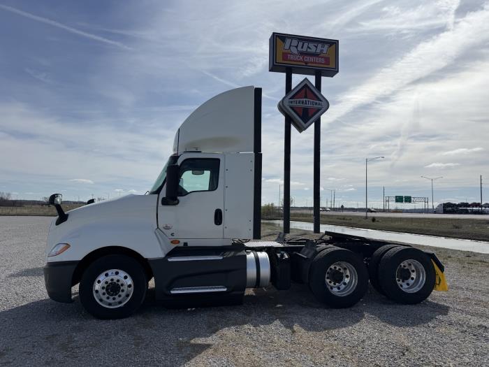 2021 International LT625-1