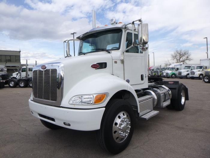 2018 Peterbilt 337-0