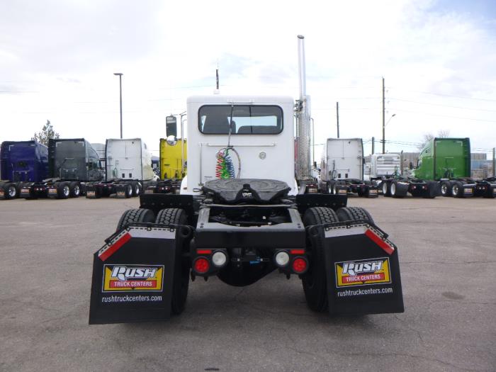 2018 Peterbilt 337-3