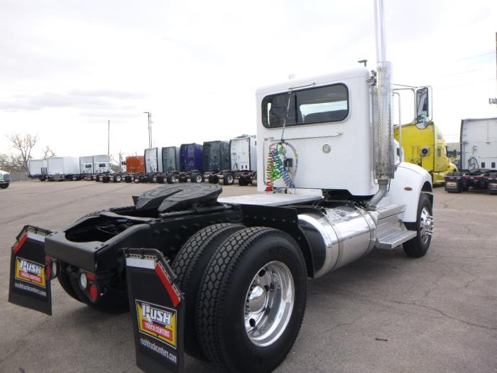 2018 Peterbilt 337-4