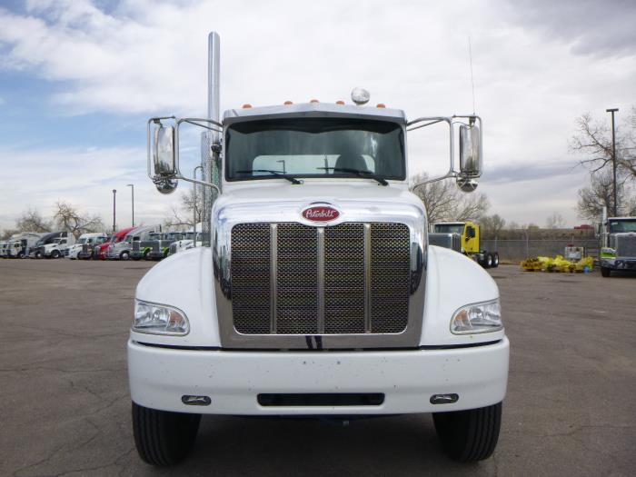 2018 Peterbilt 337-7