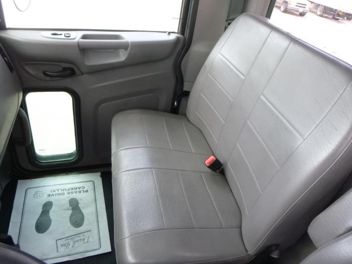 2018 Peterbilt 337-14