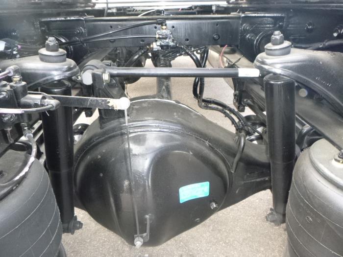 2018 Peterbilt 337-20