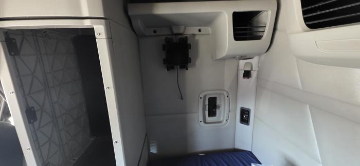 2022 Peterbilt 579-15