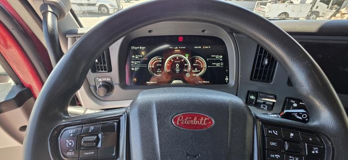 2022 Peterbilt 579-20