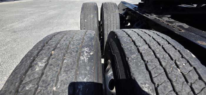 2022 Peterbilt 579-26