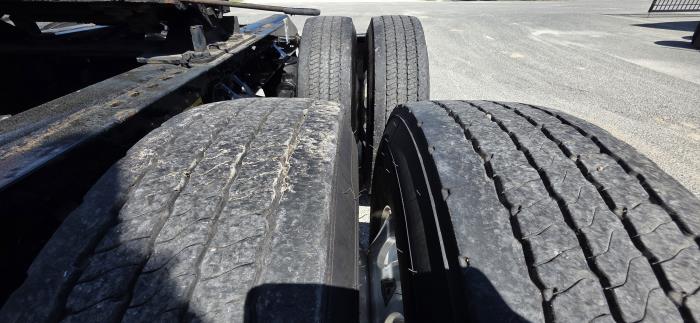 2022 Peterbilt 579-27