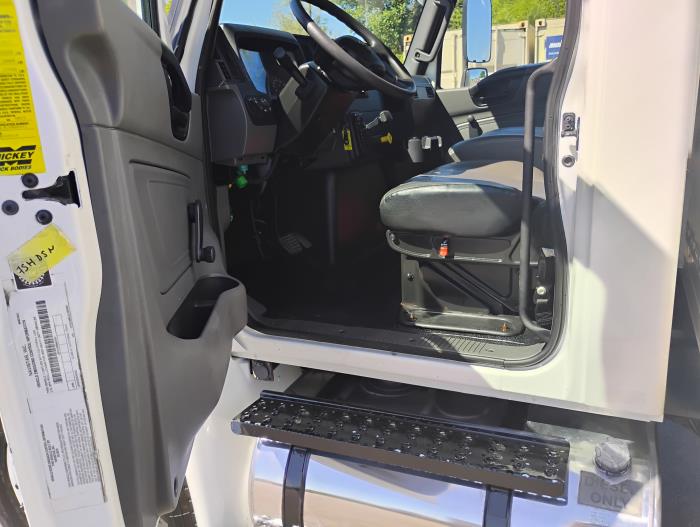 2020 International MV607-18