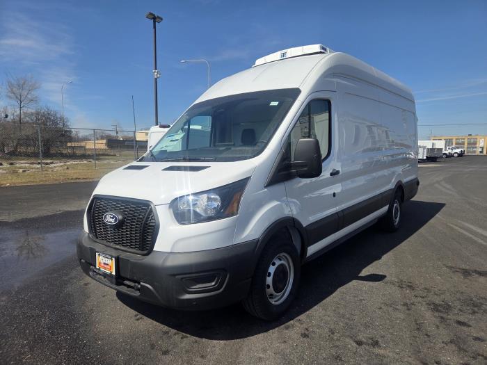 2026 Ford Transit-350-2