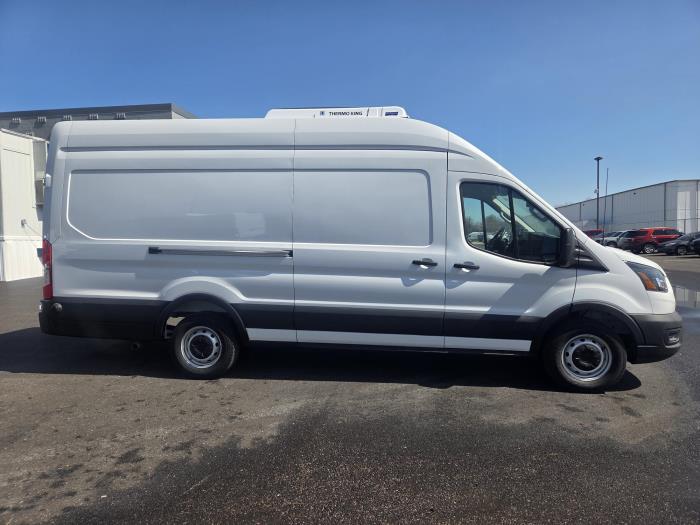2026 Ford Transit-350-5