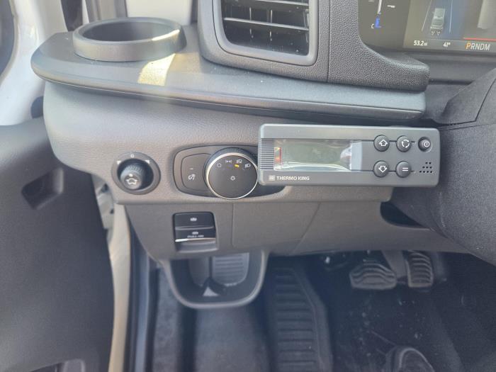 2026 Ford Transit-350-17