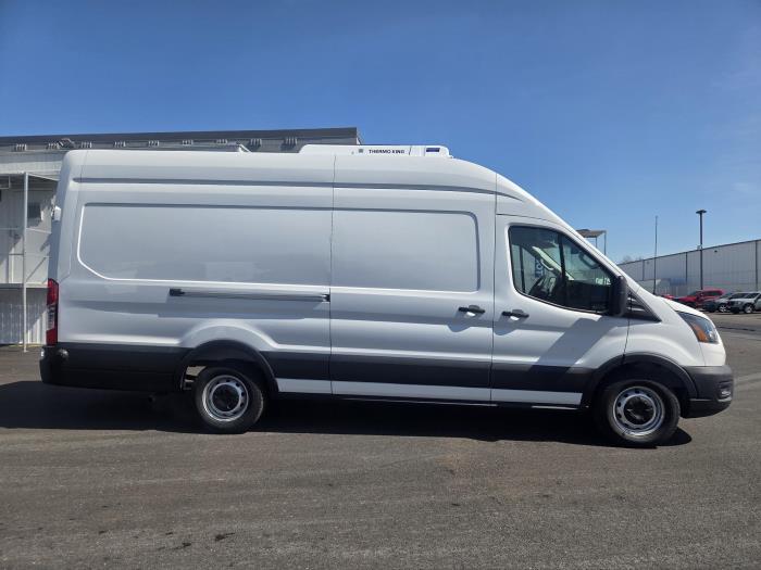 2026 Ford Transit-350-5