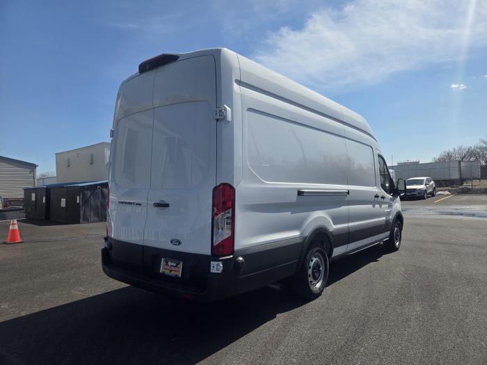 2026 Ford Transit-350-6