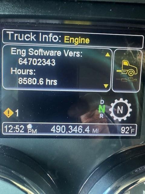 2022 Peterbilt 579-9