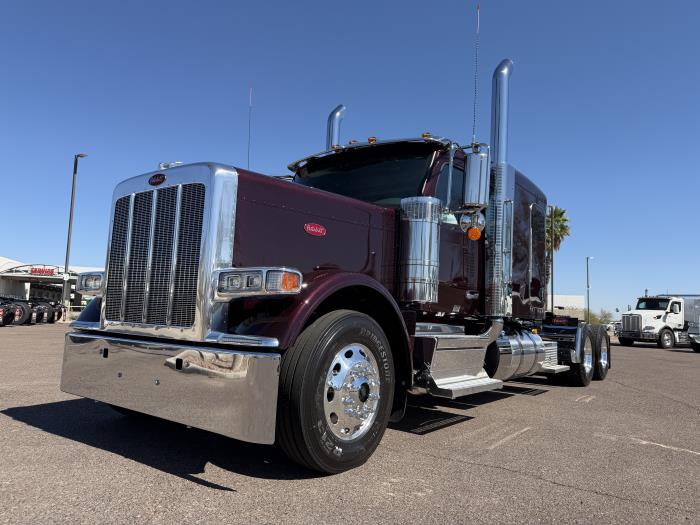2027 Peterbilt 589-9