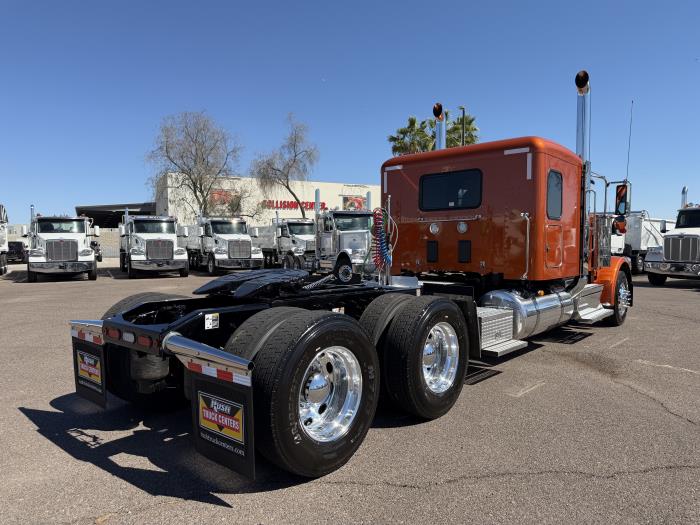 2027 Peterbilt 589-5