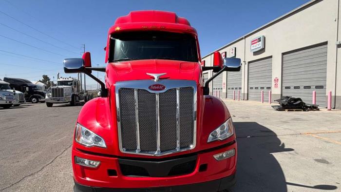 2024 Peterbilt 579-1