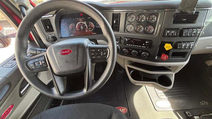 2024 Peterbilt 579-14