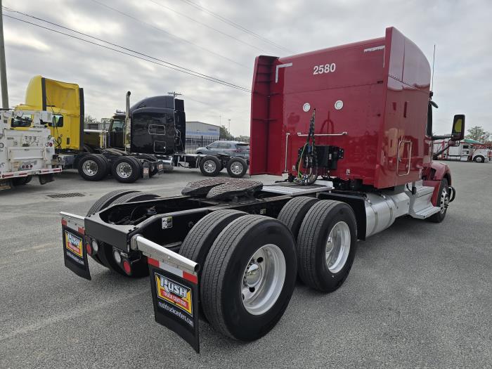 2022 Peterbilt 579 - image 6