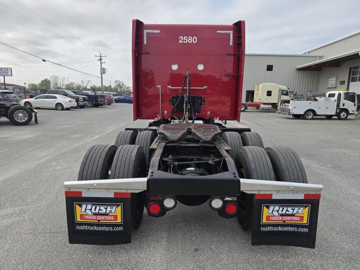2022 Peterbilt 579 - image 5